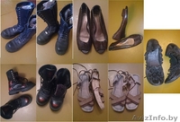 ПРОДАМ компьютерный стол, аквариум (грунт, очиститель), одежду, сумка для бумаг. - Изображение #6, Объявление #1145144