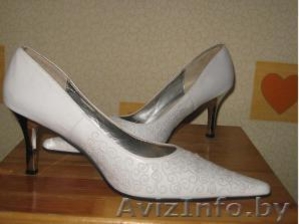 Продам туфли женские, белые. - Изображение #1, Объявление #3133