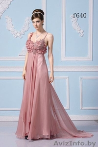 ВЕЧЕРНЯЯ МОДА-ПЛАТЬЕ ДЛЯ ОСОБОГО СЛУЧАЯ 