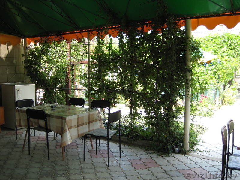 Отдых в Крыму!! Частный пансионат, недорого 8-10 долл.  - Изображение #5, Объявление #241225