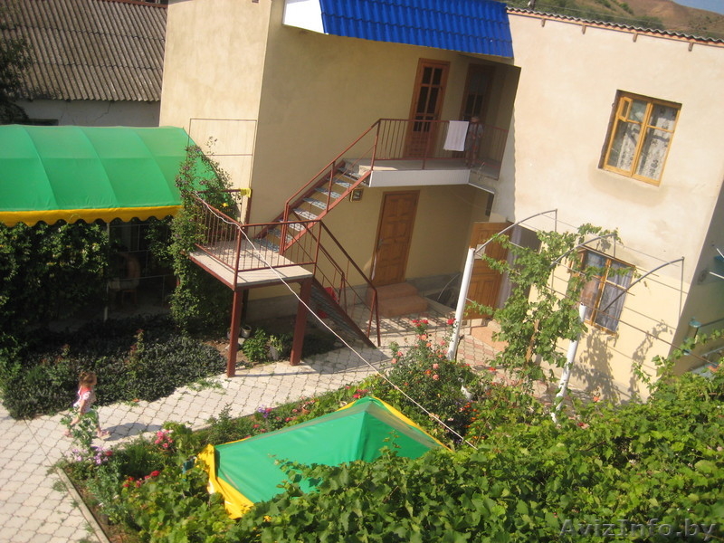 Отдых в Крыму!! Частный пансионат, недорого 8-10 долл.  - Изображение #2, Объявление #241225