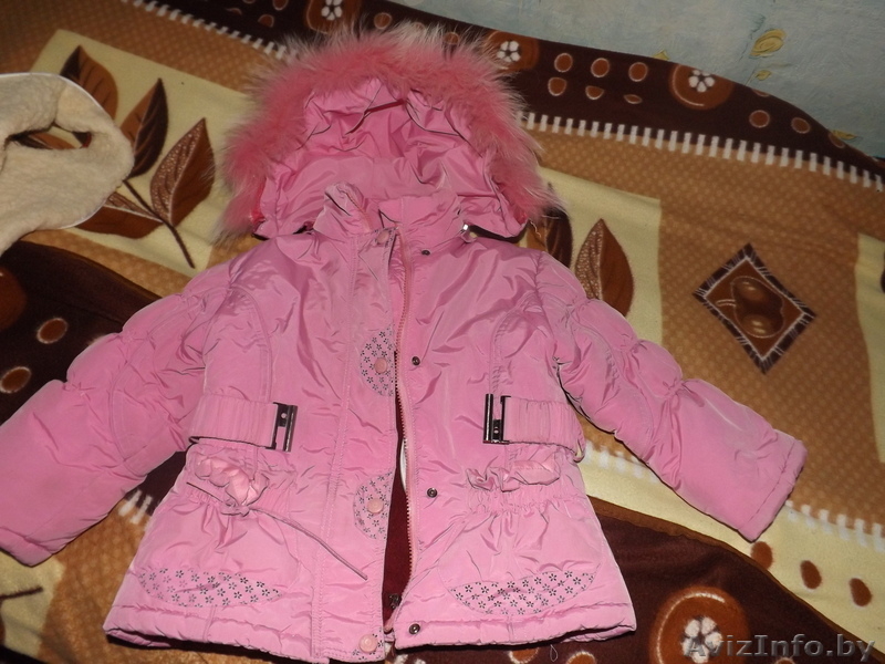 продам куртку зимнюю на девочку 4 годика - Изображение #1, Объявление #680015