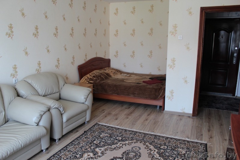 Современная 1-комн. квартира с евроремонтом на сутки - Изображение #2, Объявление #1527654